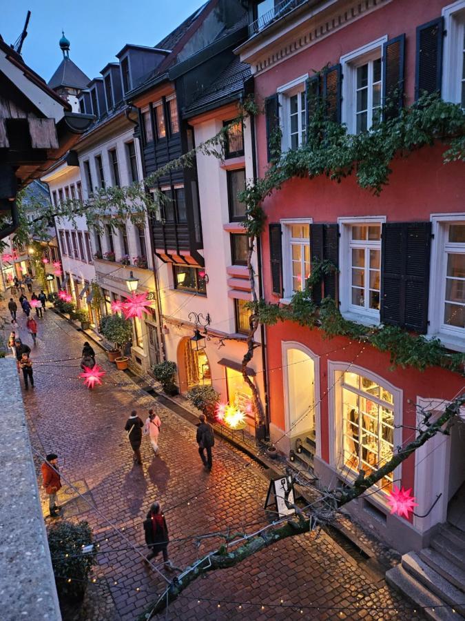 Kreuzblume Hotel & Weinstube 弗赖堡 外观 照片
